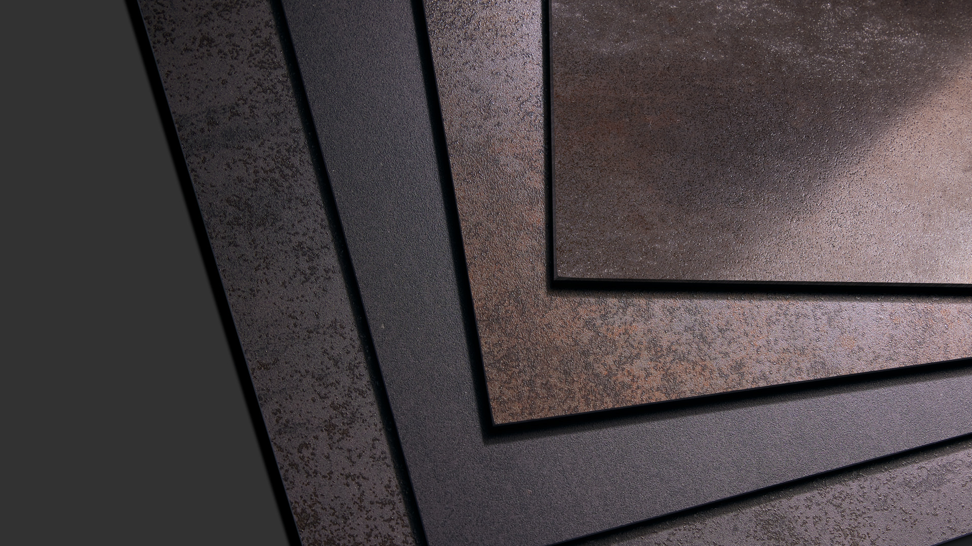CERAMIC TILE