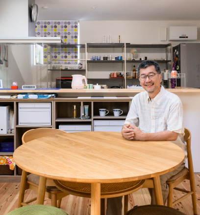 夫婦ふたりが心地よく生活していくために暮らしのダウンサイジングを行った宮脇さん