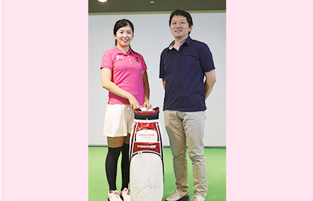 堀 琴音選手グッズ抽選会シーン04